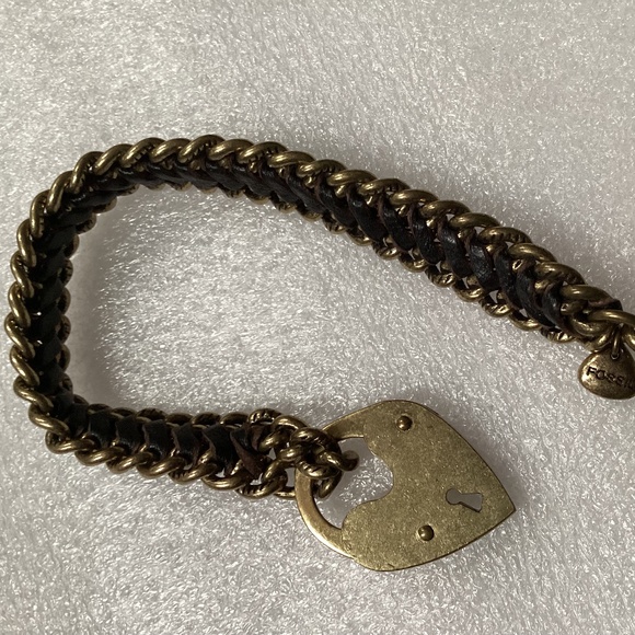 Vintage Fossil Toggle Black Leather/Gold-tone Bracelet - Picture 5 of 10